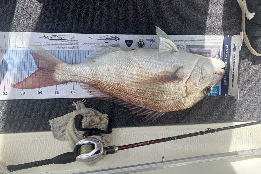 Andrew King caught this 60.0cm Snapper at Waiheke during The OBC Fishing Competition